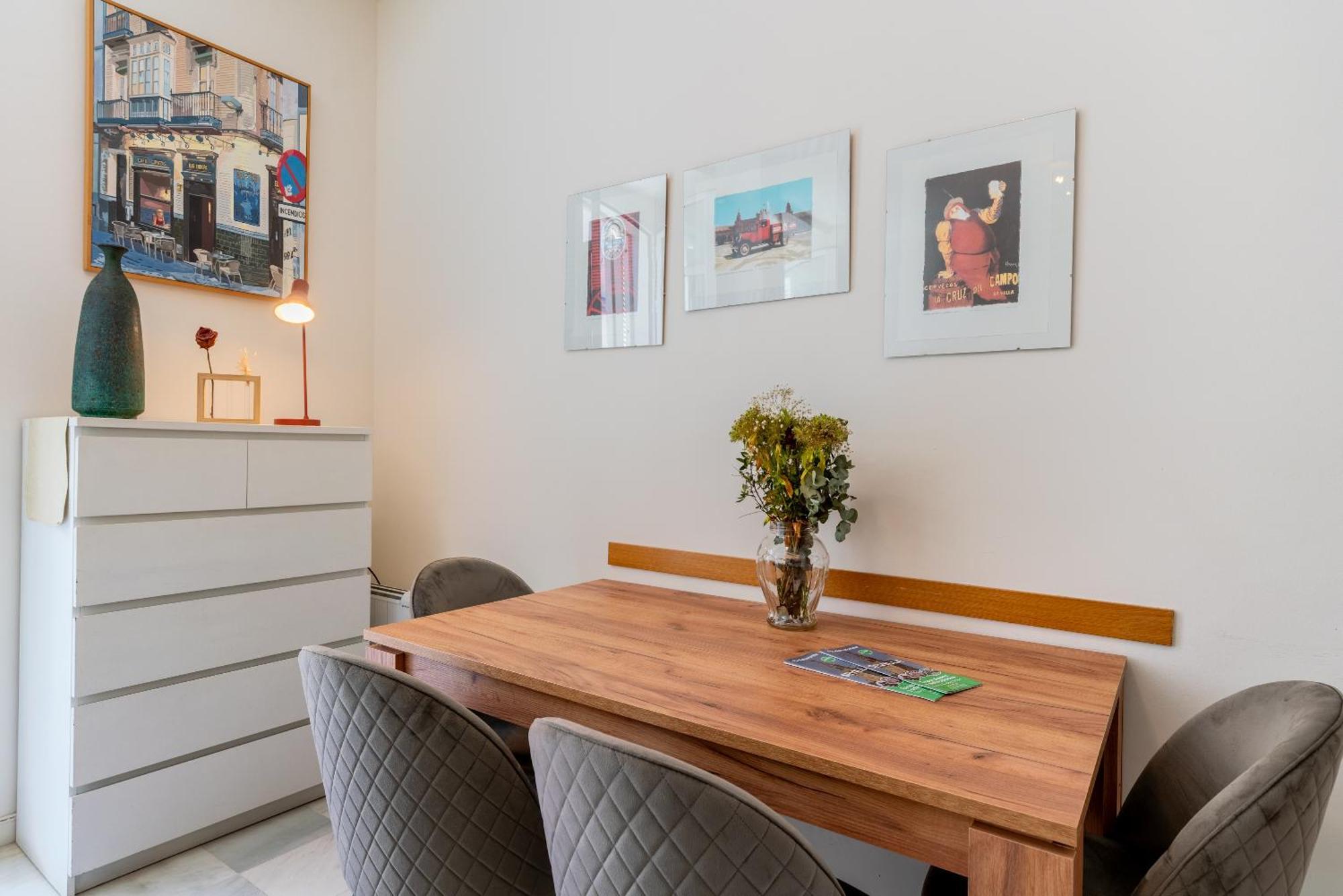 Arenal Maestranza Apartment Севиля Екстериор снимка